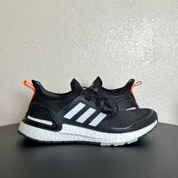 Adidas UltraBoost 20 Running shoes EG5207 Winter Rdy Black White Men’s Sz 7 8.5 - Picture 1 of 7